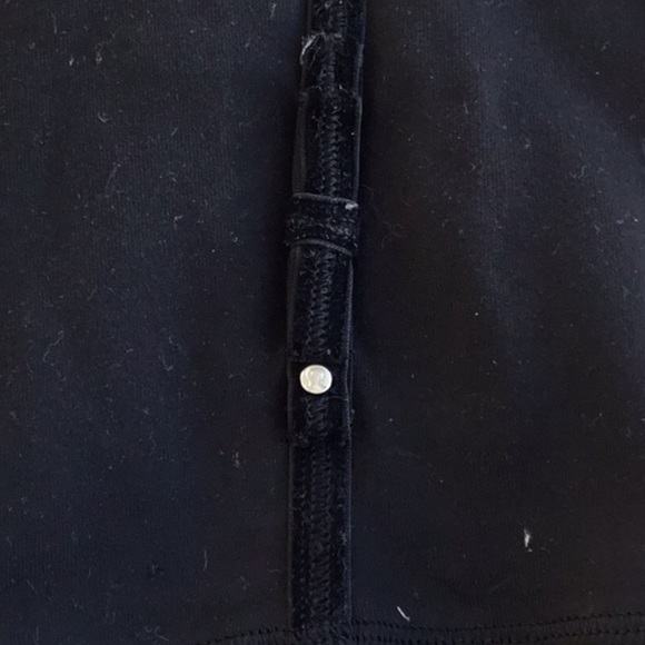 Black Lululemon Wunder Under Crop Bow Velvet 4 - Picture 6 of 6
